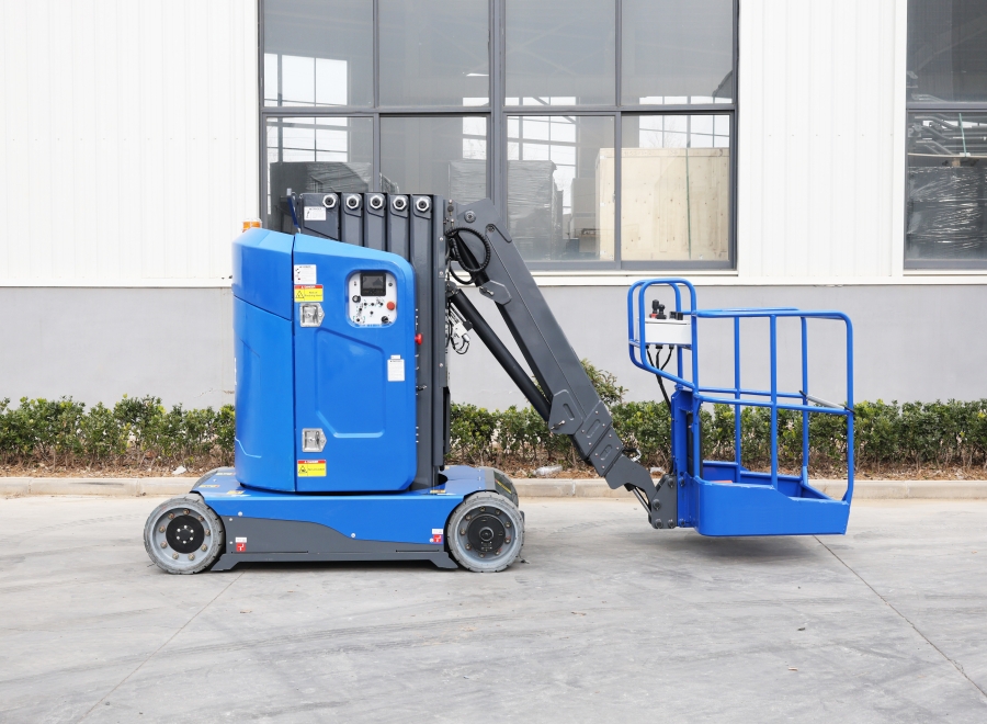 Forklift Style Vertical Mast Lift With Jib
